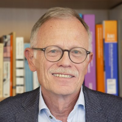 Dr. Rolf Bernhardt quad