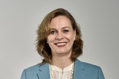 Charlottte Warakaulle